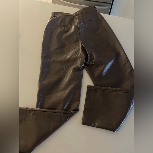 Ladies Aritzia Babaton brown faux leather crops - Picture 5 of 10